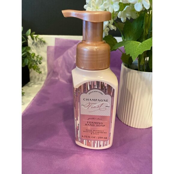 Bath & Body Works “Champagne Toast” New 5 Pc Body Care Set - Picture 10 of 11